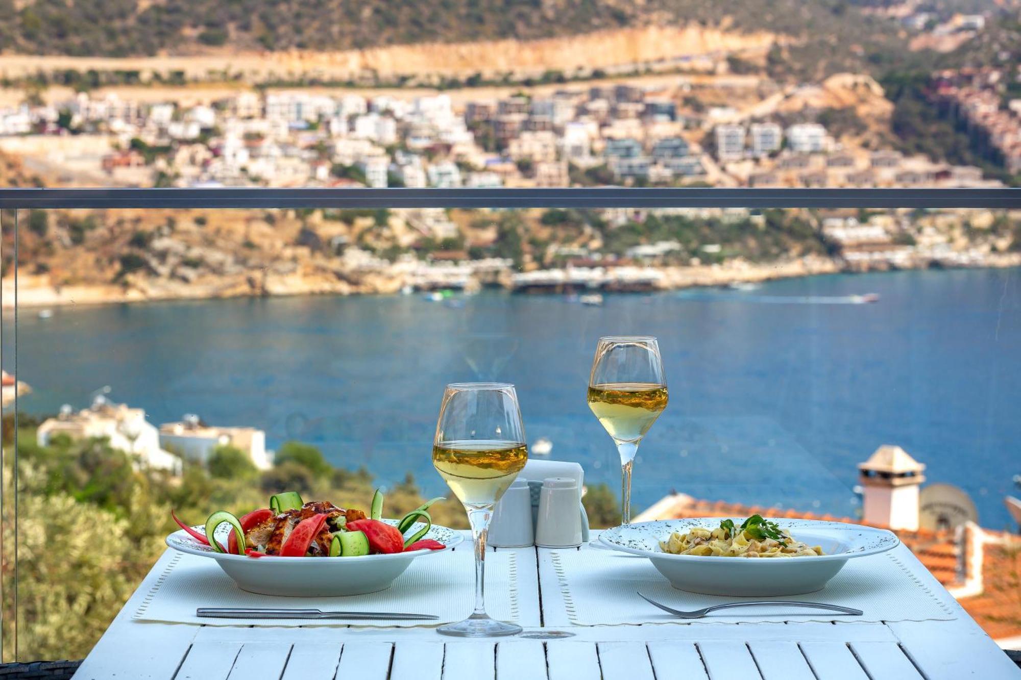 Rhapsody Hotel & Spa Kalkan (Adults Only) Eksteriør billede